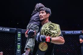 英超强强对话 阿森纳能否战胜利物浦继续扩大领先优势？